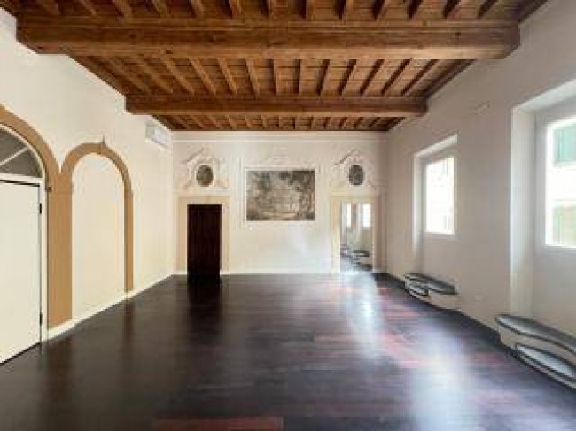 Vai alla scheda: Loft / Open Space Vendita Empoli